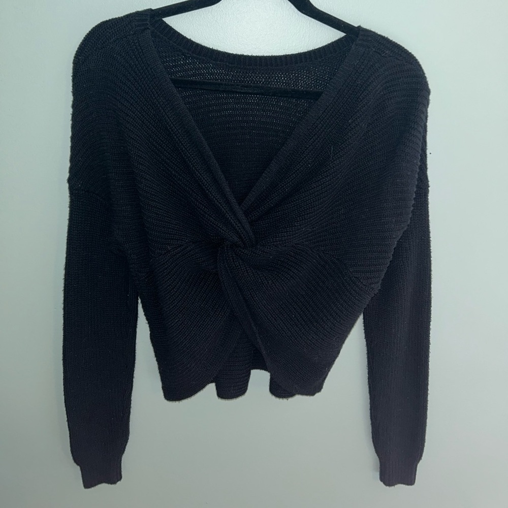 Hollister Reversible Twist Black Sweater